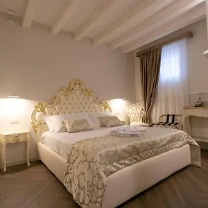 Ca' Vittoria Boutique House Apartsuite Chioggia